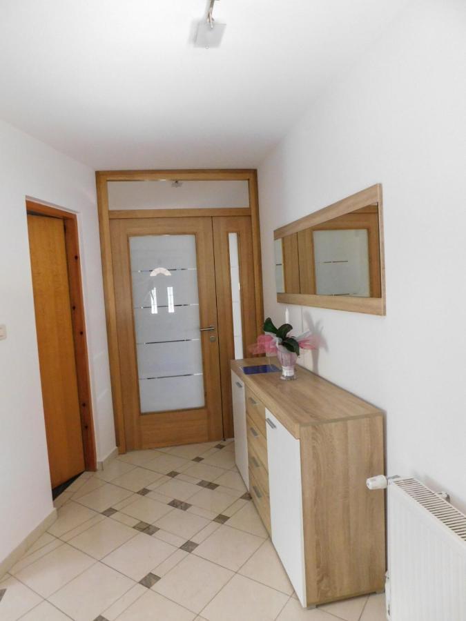Apartman Lara Otočac Εξωτερικό φωτογραφία