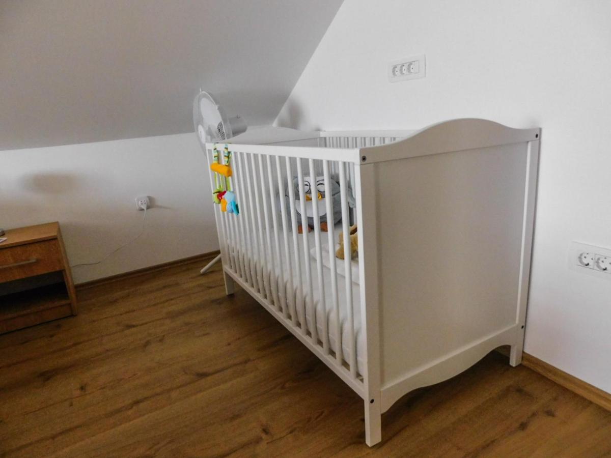 Apartman Lara Otočac Εξωτερικό φωτογραφία